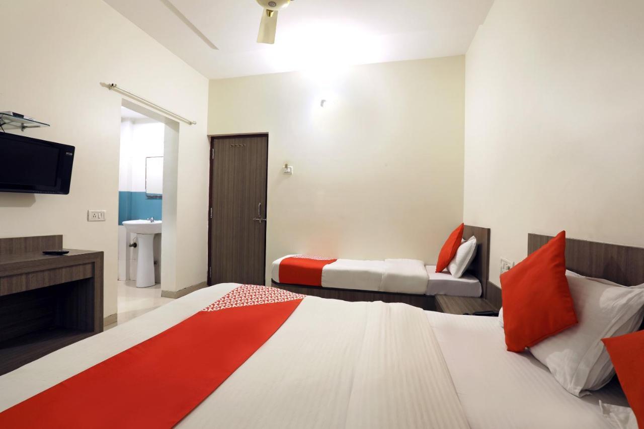 Oyo 4198 Hotel Shri Sai Murli Shirdi Dış mekan fotoğraf